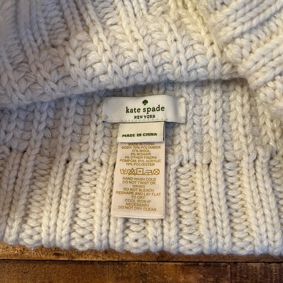Kate Spade hat and scarf set - Picture 2 of 4